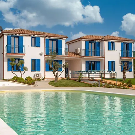 Acquamarina, Appartamenti Sul Mare Con Piscina Cardedu Exterior photo