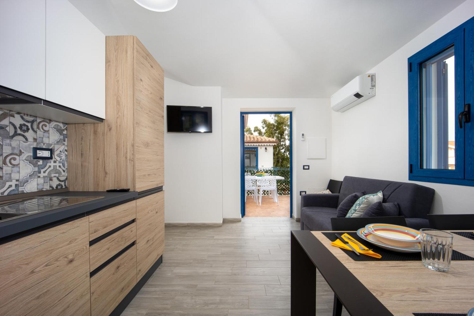 Acquamarina, Sul Mare Con Piscina Apartment *